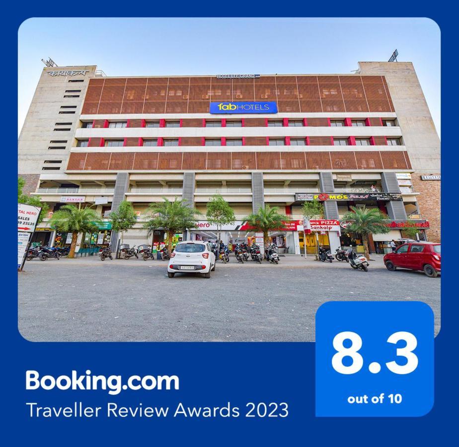 אחמדאבאד Hotel Legrand.Inn מראה חיצוני תמונה